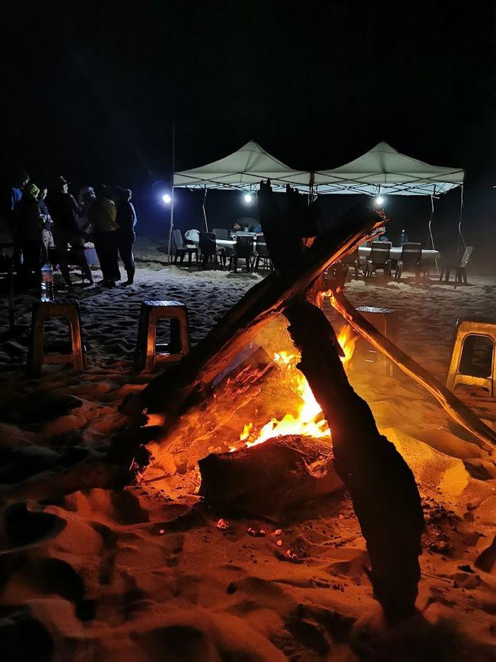 Campfire Huacachina