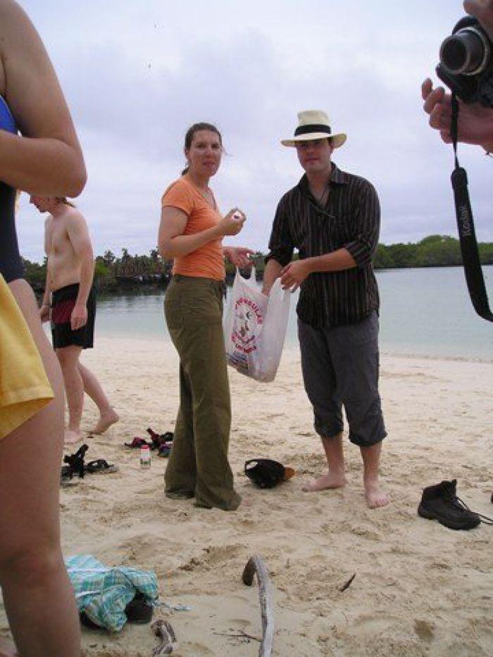 Erwischt bei Finken packen im Tortugabay