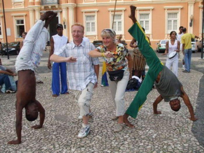 Volker und Beate bei der Capoeira