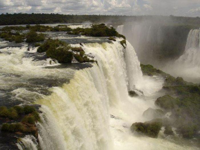 Floriano-Wasserfall auf brasilianischer Seite