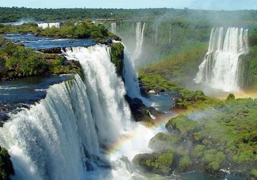 Farbvielfalt Südamerika: Iguazu Wasserfälle