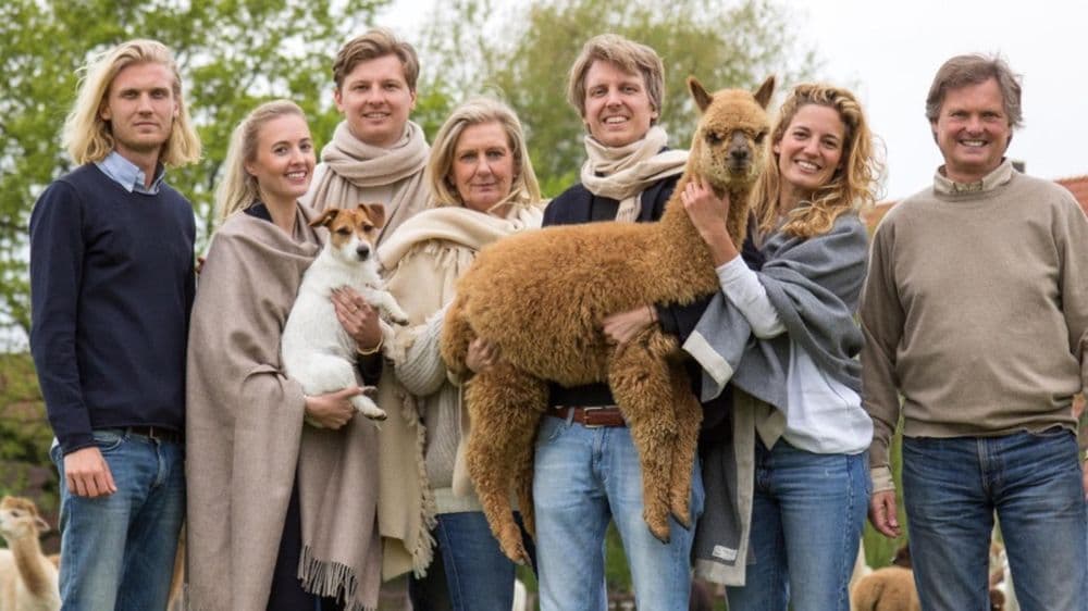 Auf Gut Aldenhövel leben mittlerweile über 100 Alpakas! Bild: Abolengo de Alpaca