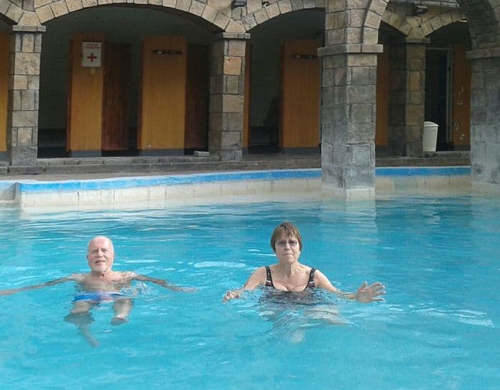 Das 38º warme Wasser im Therma