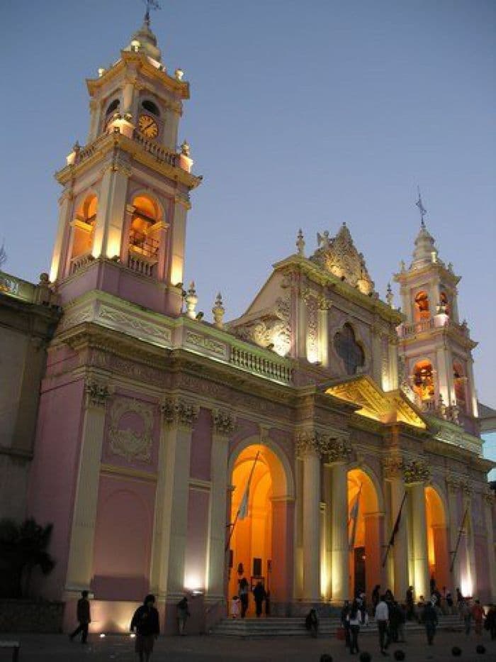Viventura