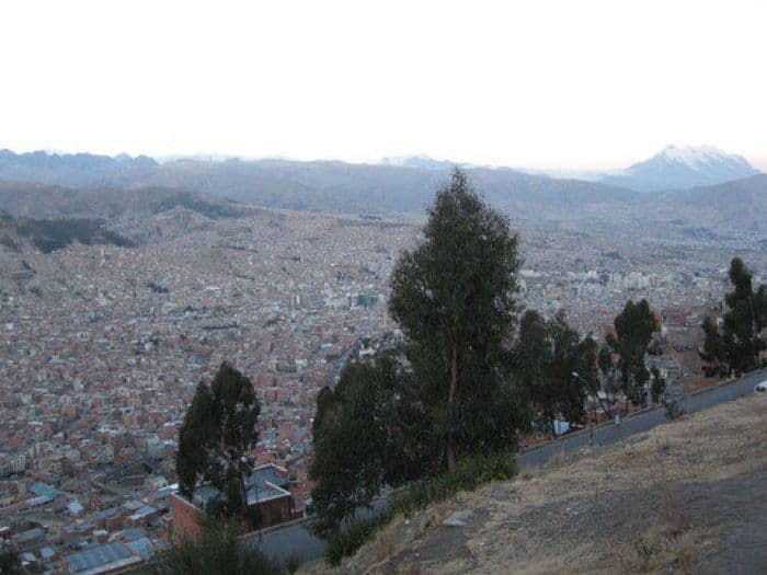 La Paz mit Hausberg Illimani