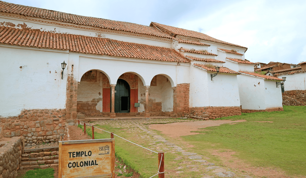 Iglesia Colonial Chinchero