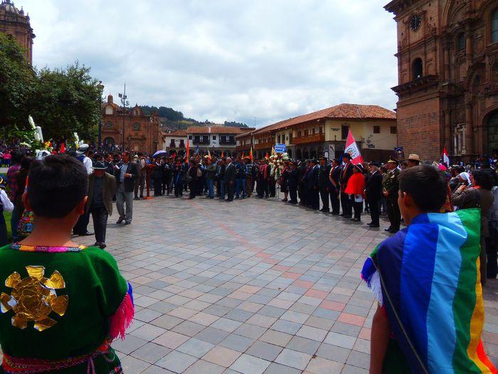 Die Autoritäten aus Cusco brin
