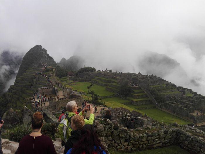 Machu Picchu versteckt sich hi