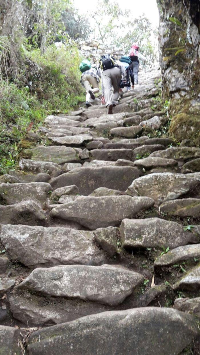 Der "Weg der hunderten Stufen"
