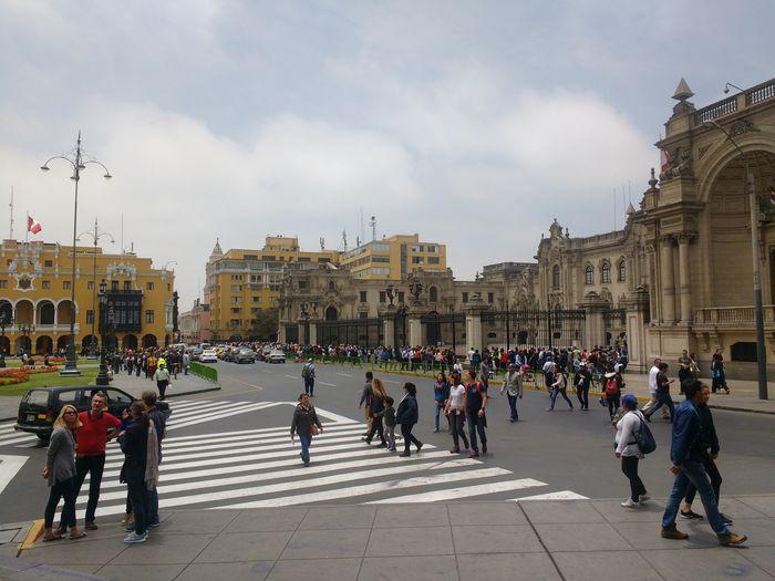Der Hauptplatz in Lima (Plaza 