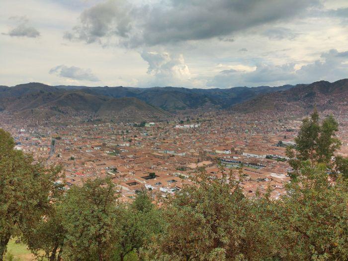 Cusco liegt in eine Höhe von 3