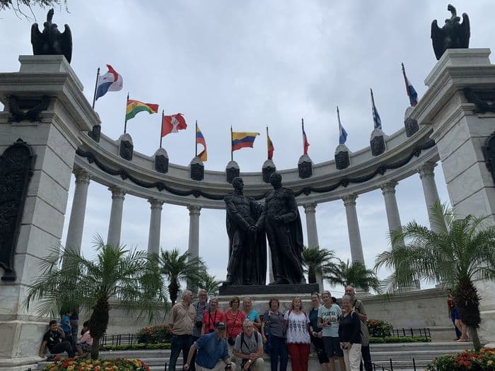 Sur la Malecon 2000, il y a qu