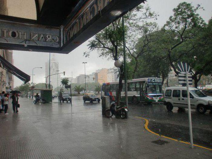Regenschauer in Buenos Aires