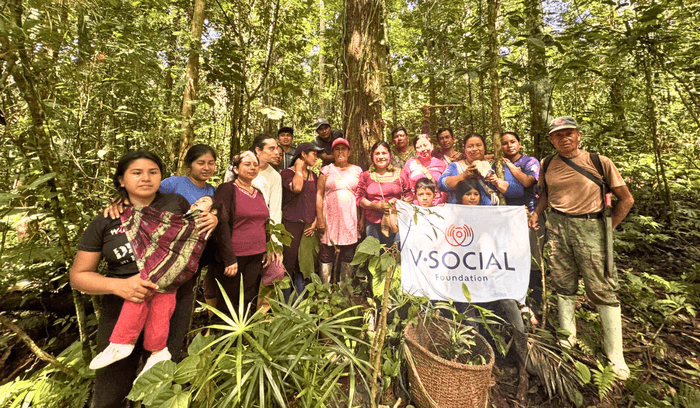 VSF_BLOG_08.25_OWN_Sinchi Warmi Group Picture