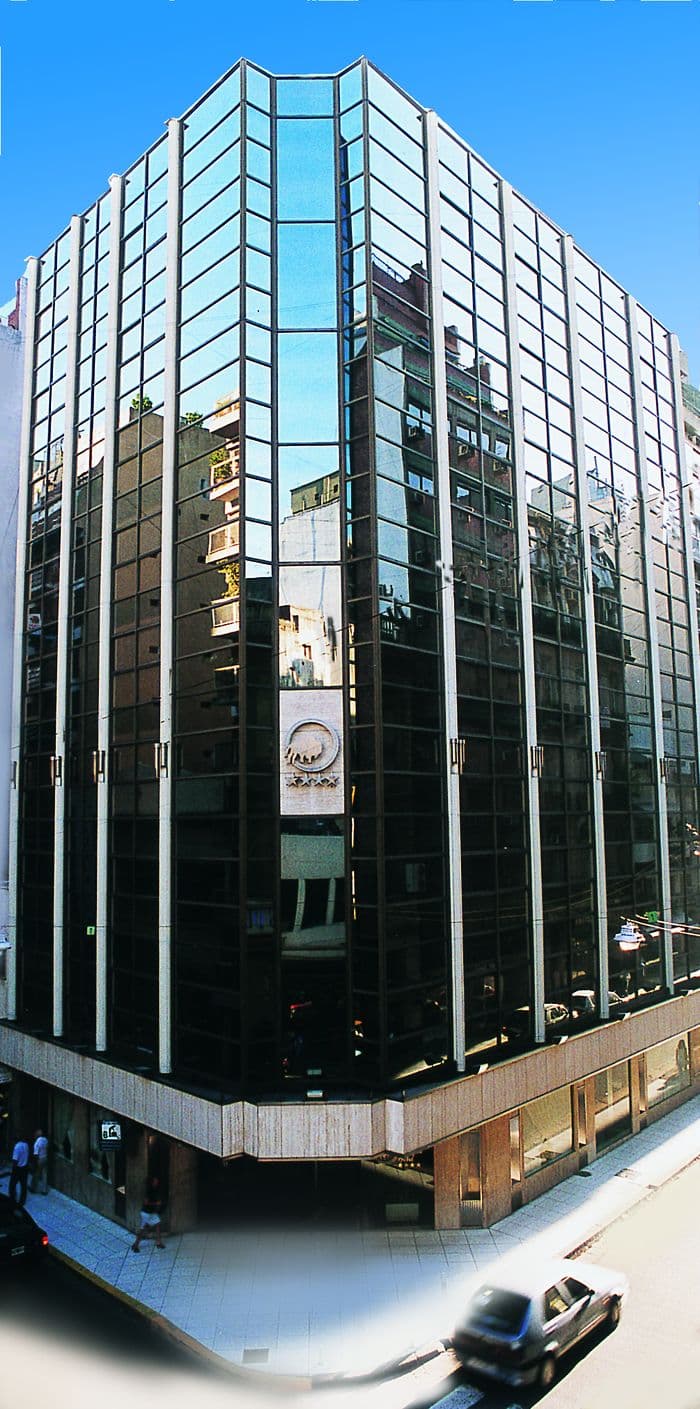 Bisonte Palace