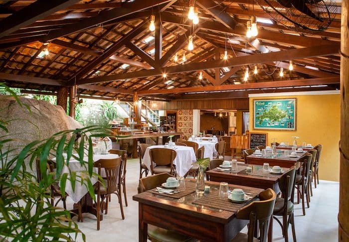 Pousada Naturalia breakfast room