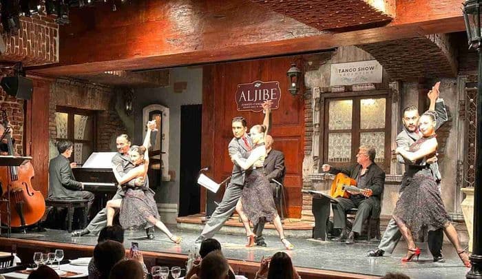El Aljibe show de tango