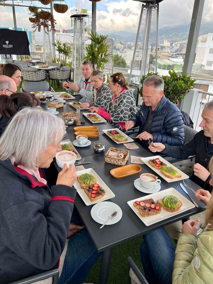 Frühstück in der Hauptstadt